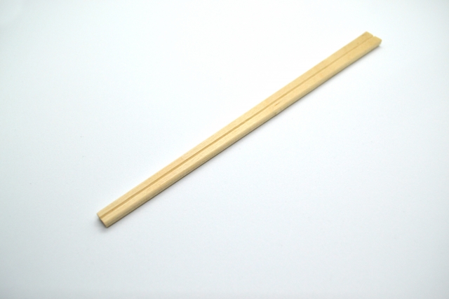 ほうれい線を割り箸で改善する方法｜たった５分の簡単エクササイズ！